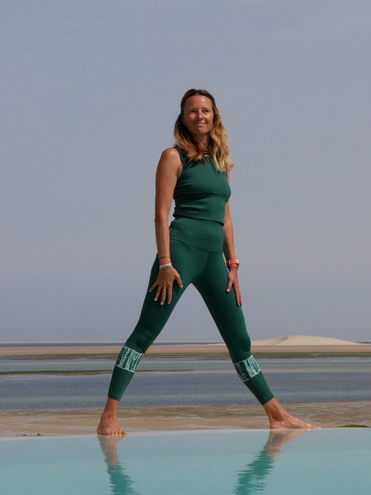 Pratiquante de pilates en legging Oblik